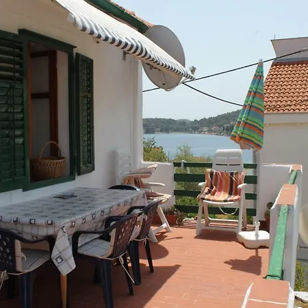 8269b Apartment